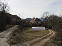 IMG 7860  Allez , on y va : le trabuech.(tras + buëch, de l’autre côté du Buëch) regroupe plusieurs petits hameaux : Le Buis, La Bessée et Serpouly, 29 habitants.